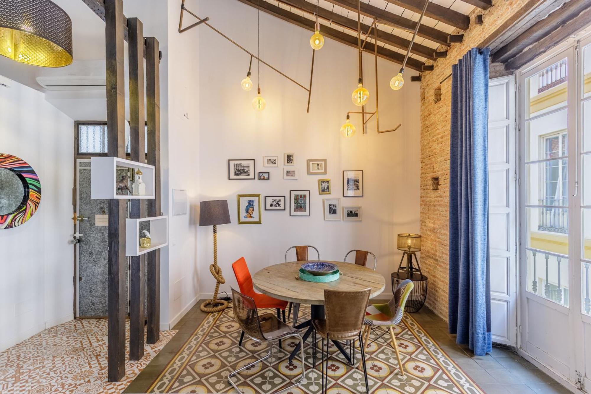 Six Apartments By Caleta Homes Малага Экстерьер фото